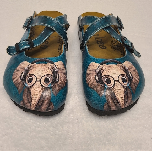 Calceo Shoes - Calceo Teal Elephant Graphic Clogs | EU 35 | Vegan Leather Art Shoes